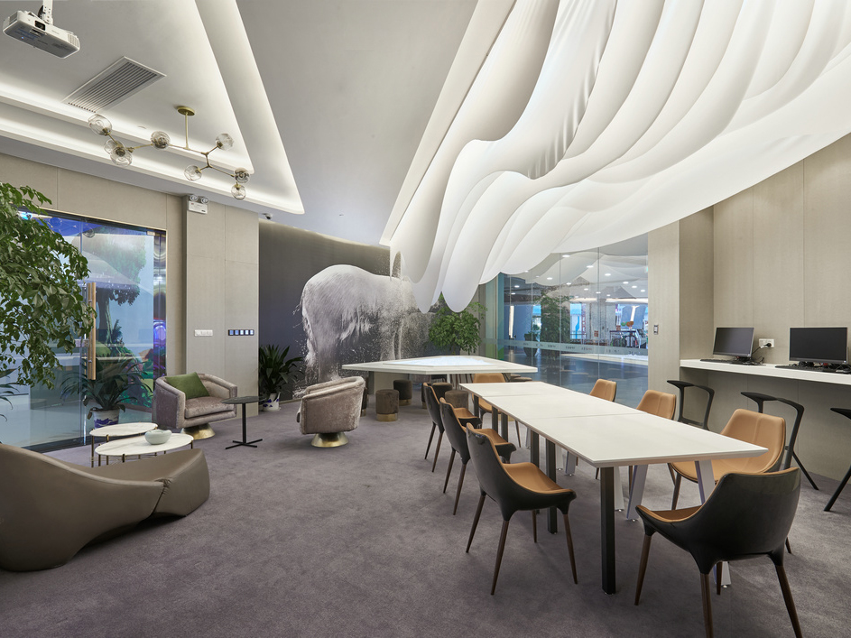 空间叙事大师课:合肥半山装饰打造风格化办公场域实践录(图2) 空间叙事大师课:合肥半山装饰打造风格化办公场域实践录(图2)