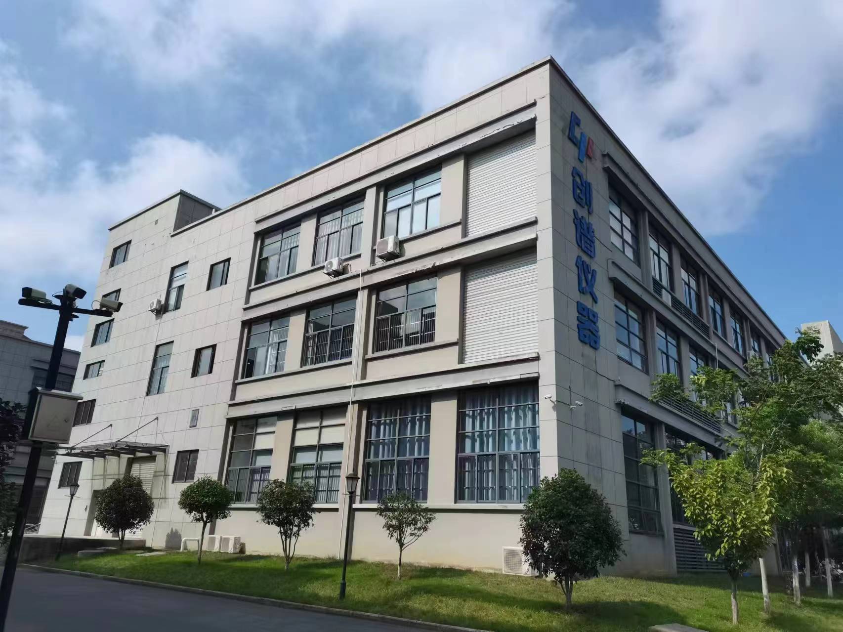 安徽合肥半山装饰赋能办公楼：精湛工艺邂逅多元功能应用(图1)