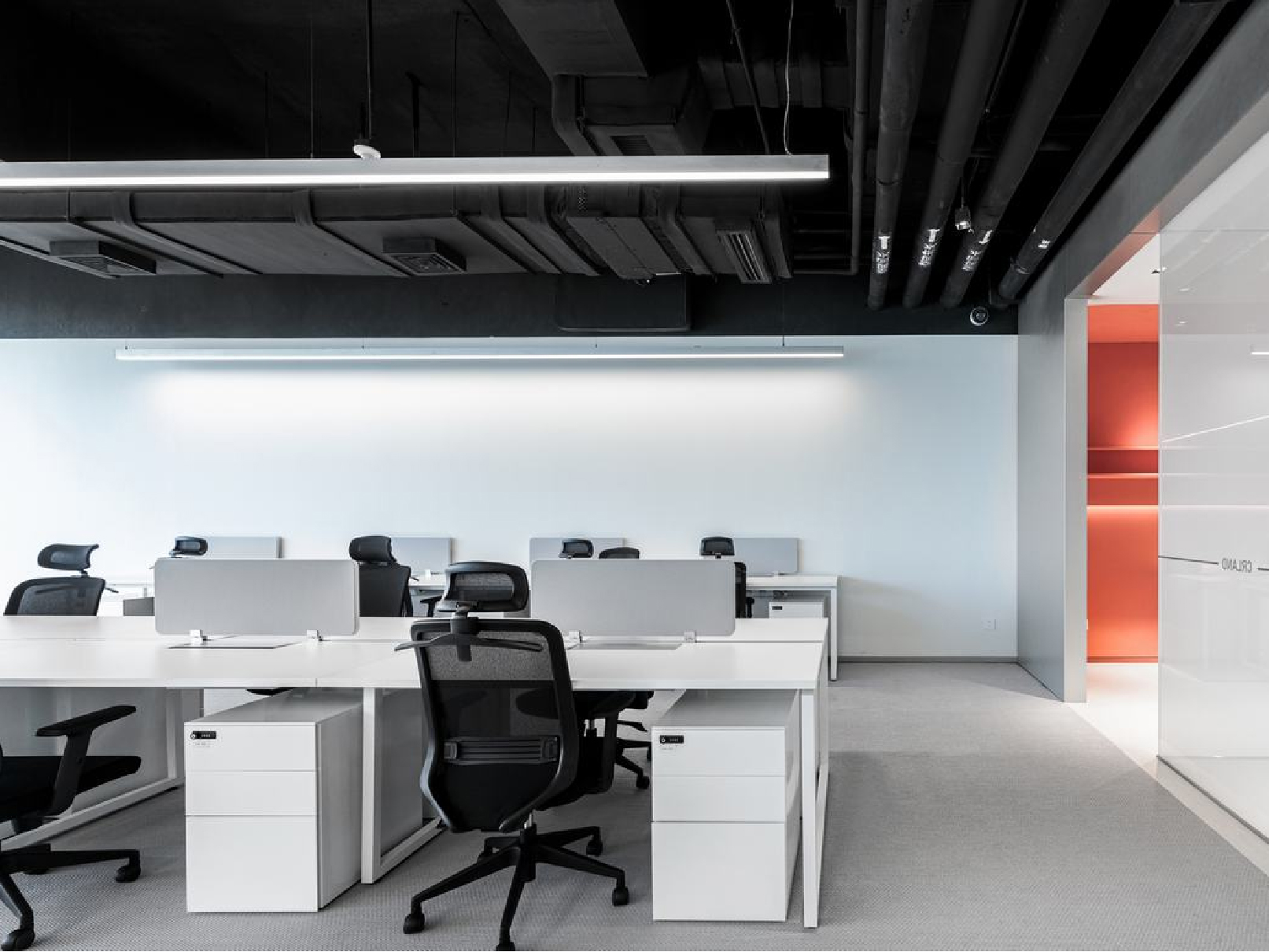 半山装饰带你了解员工开放办公区如何装修设计(图2)